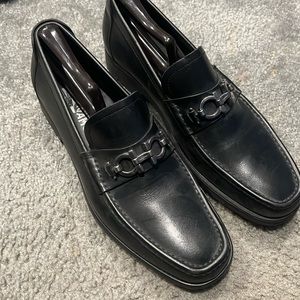 Salvatore Ferragamo dress shoes brand new condition size 9. Black leather